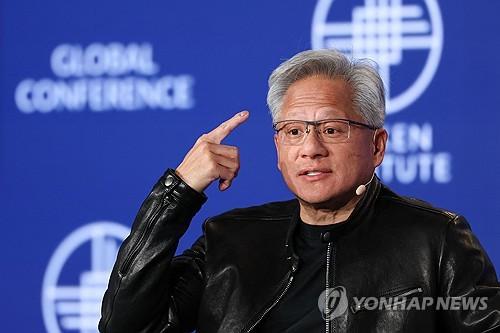 'Copper wires are slow'...Nvidia expands 4.6 trillion won fiber optic collaboration with Corning