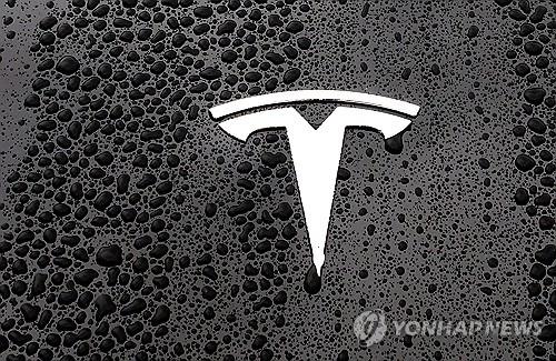 Tesla Recalls 220,000 Vehicles Including Model 3, Y, X Due to Rearview Camera Video Delay