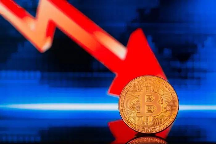 "Even BlackRock couldn't withstand it"...Bitcoin ETF, 'funding collapse' fear