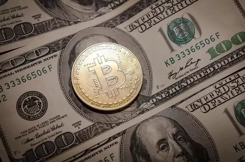 Replace 'Dollar' with Bitcoin?...Peter Schiff Mocks, 'A Laughingstock'