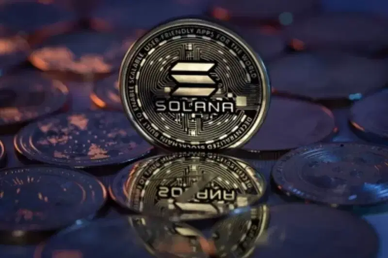 Solana, Net outflow from exchanges surges 356%...Is a 21% crash coming?