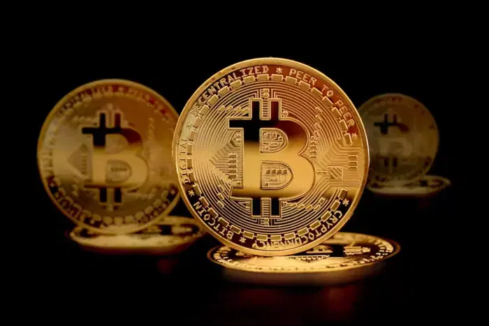 금·증시, 스태그플레이션 경고에 폭등...비트코인(BTC) 나홀로 '정체'