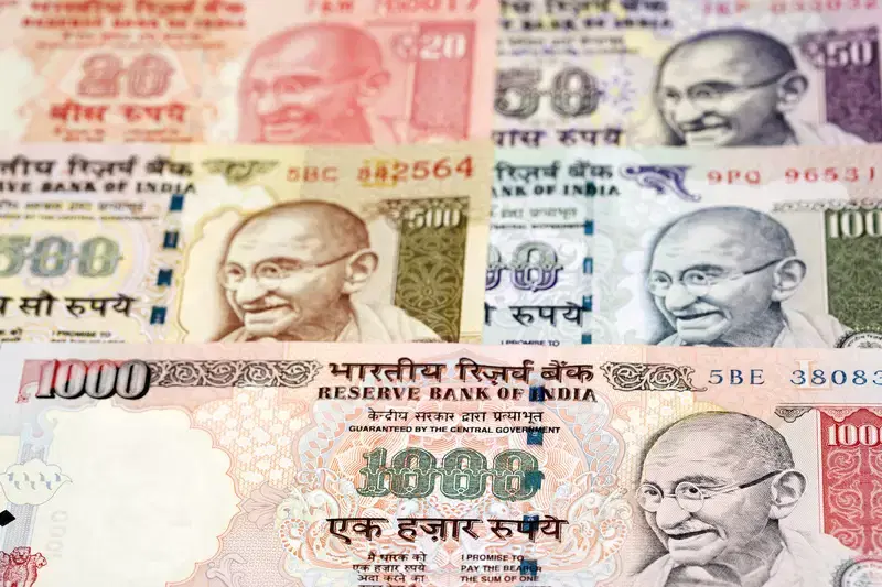 Reserve Bank of India Freezes Interest Rates Four Consecutive Times Despite Iran-triggered Oil Price Shock... Will Inflation Be Tamed?